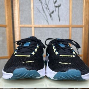 Women’s Legend Essential 3 Next Nature Sneakers Size 7.5